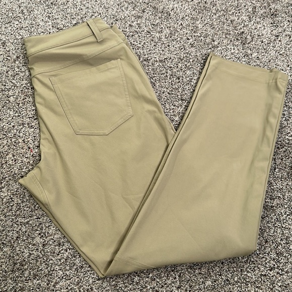 Lululemon abc classic pants size 31 - Picture 9 of 13